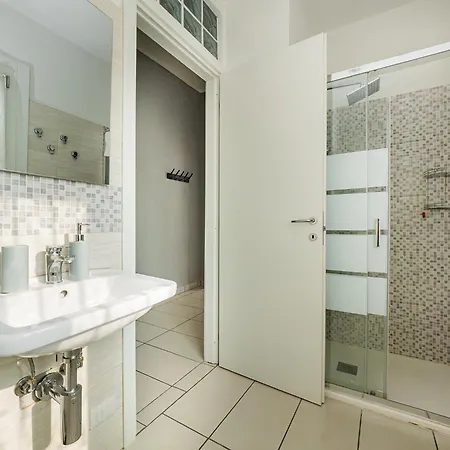 Apartamento Riva Realestate - Escape